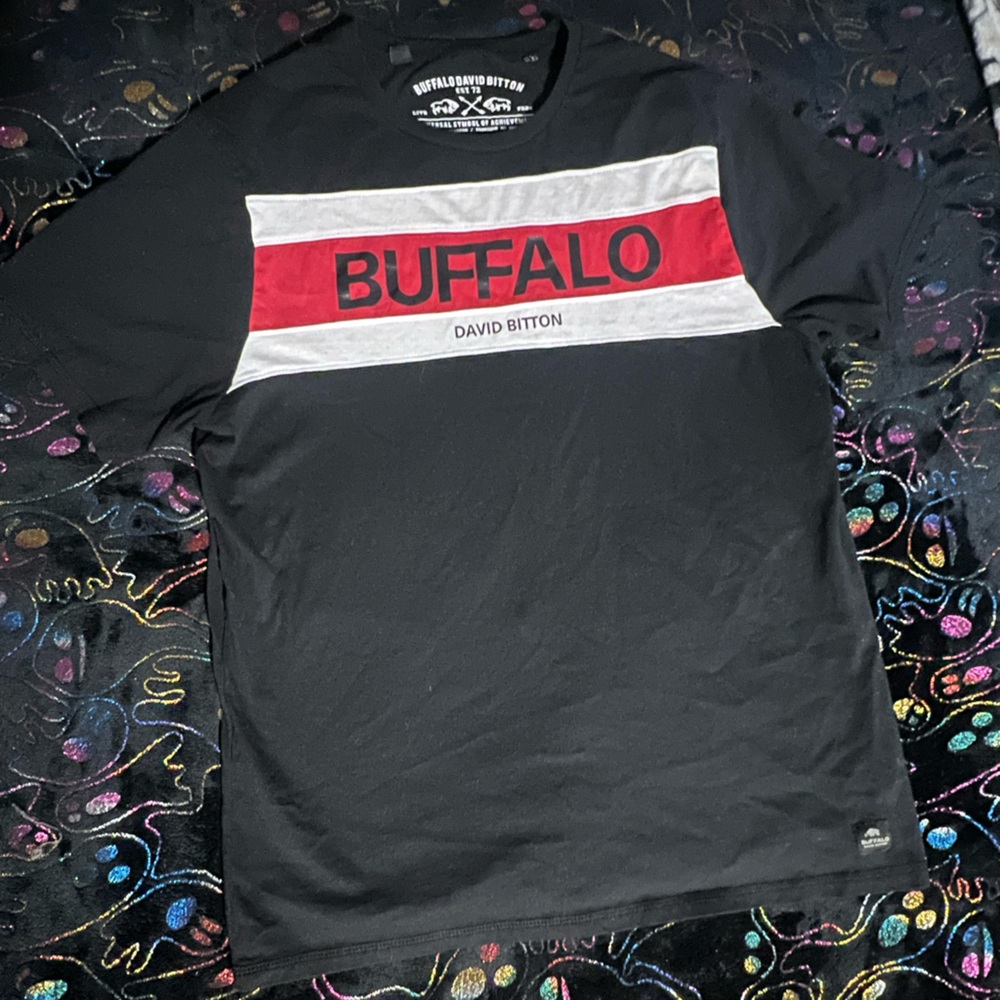 Buffalo David Bitton Men's Black Tee with Red and White Stripe